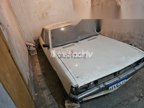 ميتسوبيشي جالانت 1977 أبيض مستعملة للبيع - 5