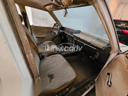 ميتسوبيشي جالانت 1977 أبيض مستعملة للبيع - 6