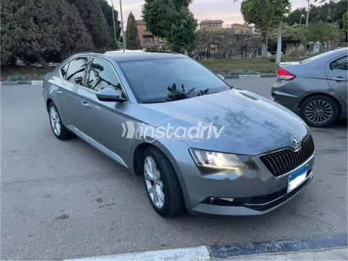Skoda Superb 2019 White Used for Sale - 2