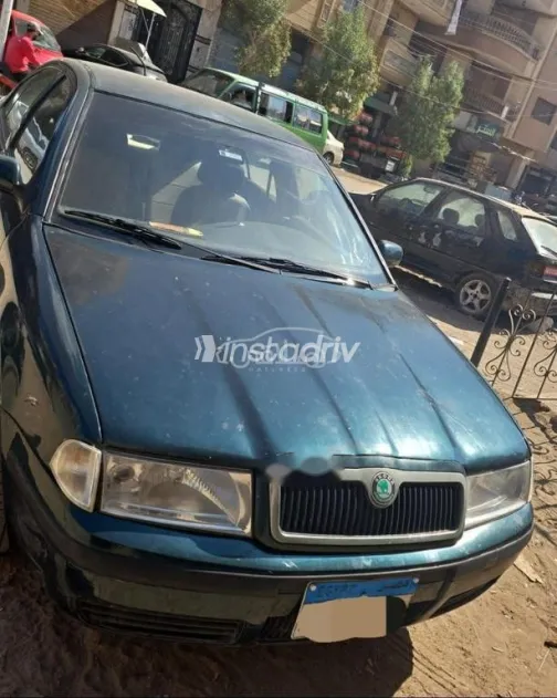 سكودا اوكتافيا 1998 أخضر مستعملة للبيع - 4