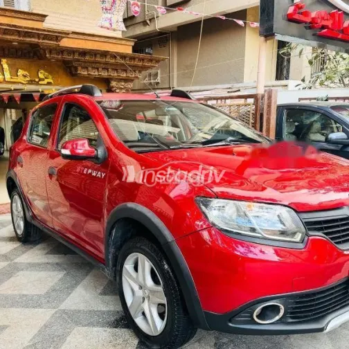 Renault Sandero Step Way 2016 Red Used for Sale - 3