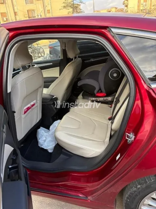 فورد فيوجن 2017 أبيض مستعملة للبيع - 4