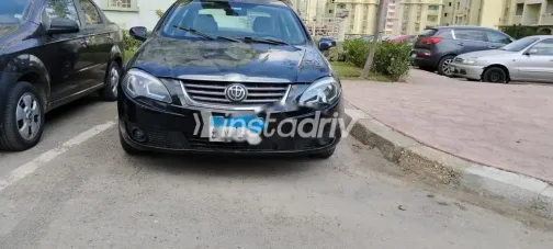 بريليانس FSV 2013 أسود مستعملة للبيع - 1