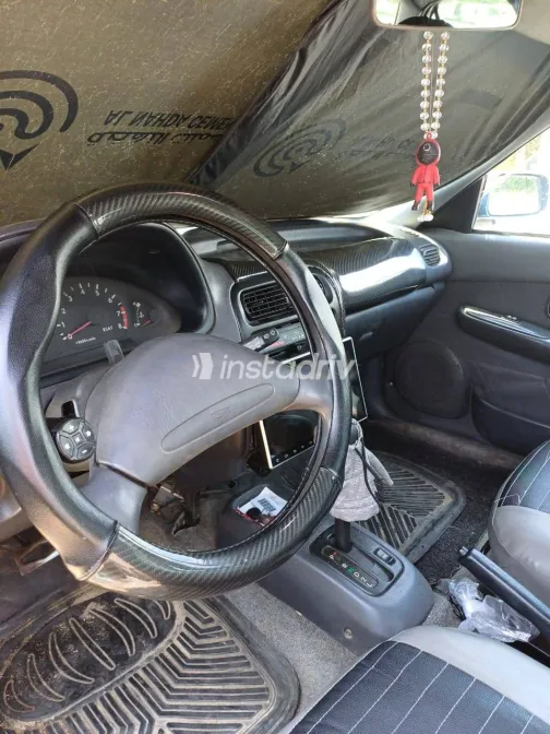 Daihatsu Charade 1997 White Used for Sale - 10