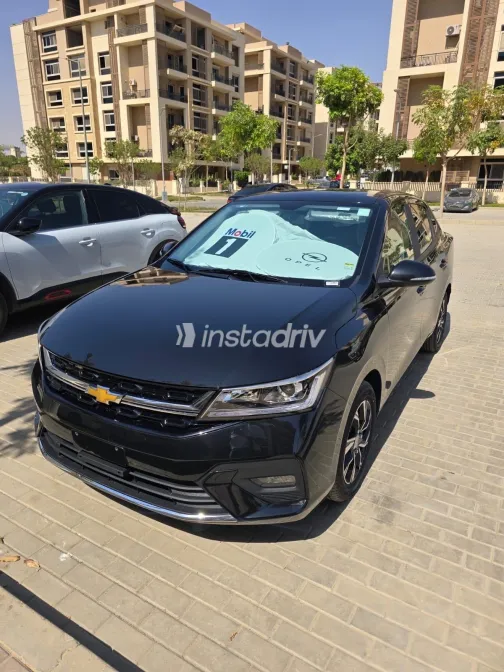 Chevrolet Optra 2026 White Used for Sale - 7