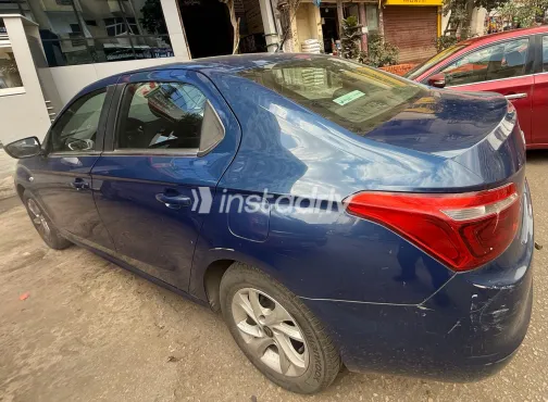 Citroën C Elysee 2021 White Used for Sale - 5