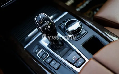 BMW X5 2017 White Used for Sale - 10