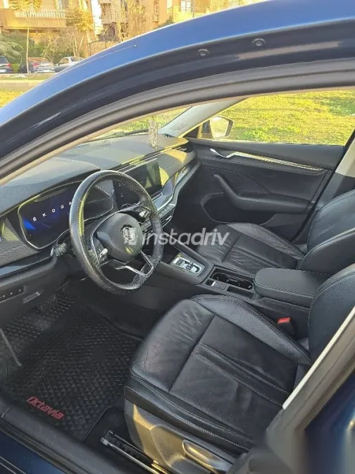 Skoda Octavia 2021 Dark Blue Used for Sale - 5