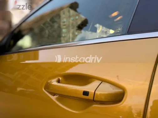 Kia Xceed 2022 Gold Used for Sale - 7