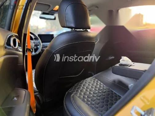 Kia Xceed 2022 Gold Used for Sale - 8