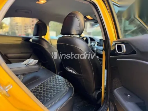 Kia Xceed 2022 Gold Used for Sale - 10