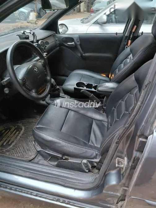 اوبل فيكترا 2002 رمادي مستعملة للبيع - 8