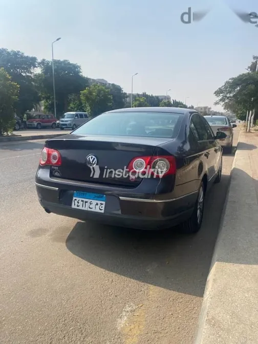 Volkswagen Passat 2008 Brown Used for Sale - 4
