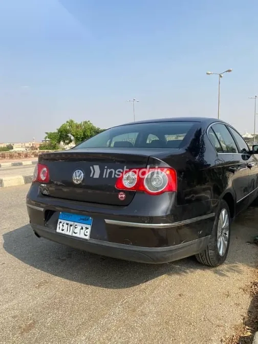 Volkswagen Passat 2008 Brown Used for Sale - 5