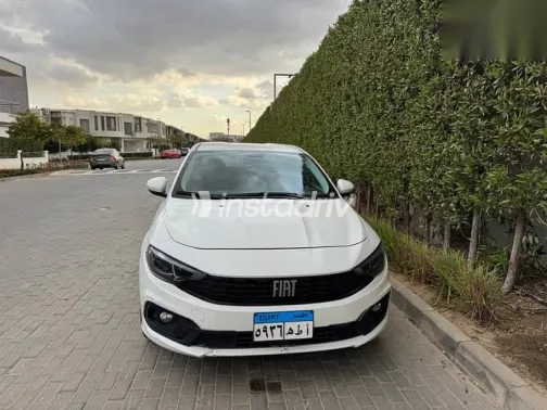 فيات 1300 2022 أبيض مستعملة للبيع - 2