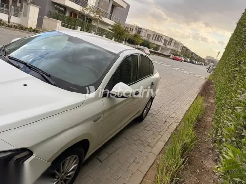 فيات 1300 2022 أبيض مستعملة للبيع - 3