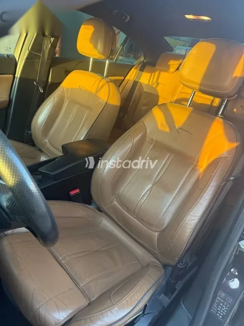 اوبل أنسيجنيا 2016 أسود مستعملة للبيع - 1