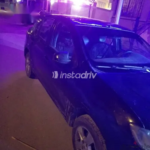 Renault Logan 2015 Black Used for Sale - 2