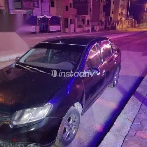 Renault Logan 2015 Black Used for Sale - 3