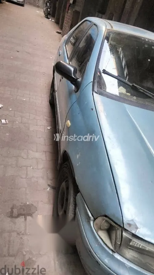 فيات سينا 2002 أزرق غامق مستعملة للبيع - 1