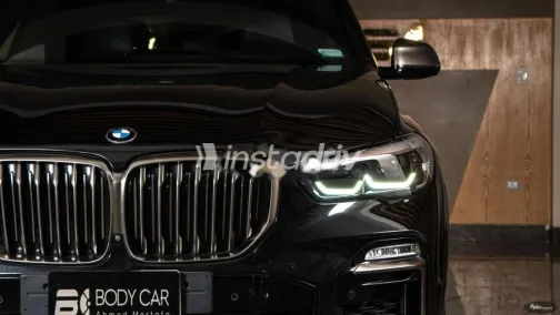 بي ام دبليو X5 M 2020 أسود مستعملة للبيع - 3