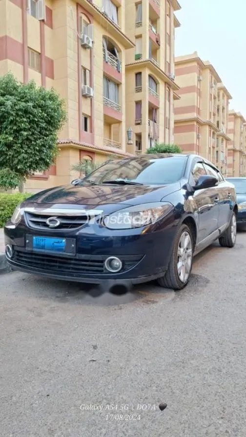 رينو فلوانس 2011 أزرق غامق مستعملة للبيع - 1