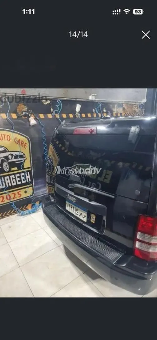 جيب شيروكي 2011 أسود مستعملة للبيع - 3