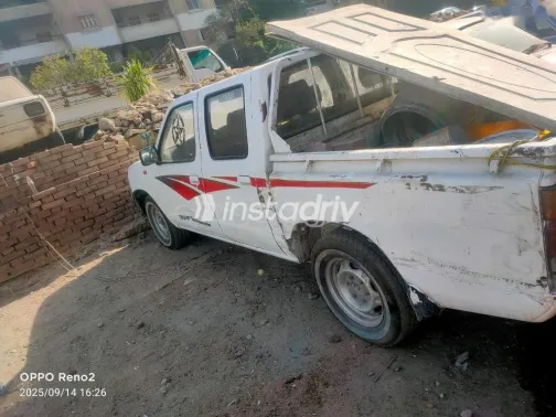 نيسان نافارا 2015 أبيض مستعملة للبيع - 1