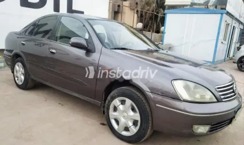 نيسان صنى 2015 رمادي مستعملة للبيع - 3