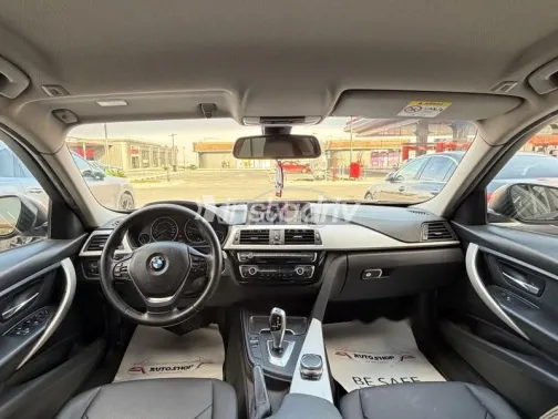 BMW 318 2018 Dark Blue Used for Sale - 2