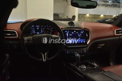 Maserati Ghibli 2022 White Used for Sale - 4