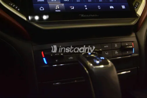 Maserati Ghibli 2022 White Used for Sale - 8