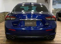 مازيراتي جيبلي 2022 أبيض مستعملة للبيع