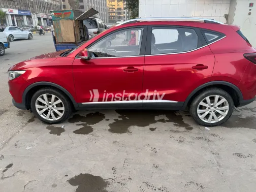 ام جى ZS 2020 أبيض مستعملة للبيع - 1