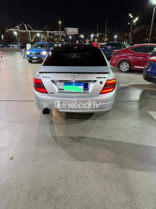 مرسيدس C 180 2009 فضي مستعملة للبيع - 3