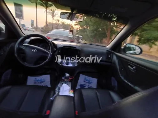 هيونداي إلنترا اتش دى 2021 برونزي مستعملة للبيع - 5