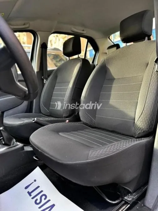 Renault Logan 2022 Black Used for Sale - 5