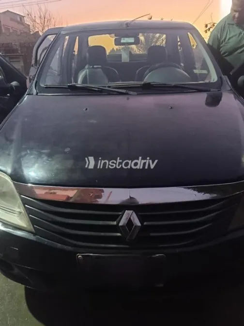Renault Logan 2012 Black Used for Sale - 1