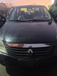 رينو لوجان 2012 أسود مستعملة للبيع