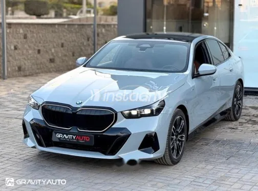 BMW 520 2024 Gray Used for Sale - 2