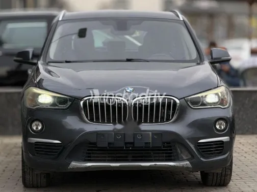 بي ام دبليو X1 2017 رمادي مستعملة للبيع - 2
