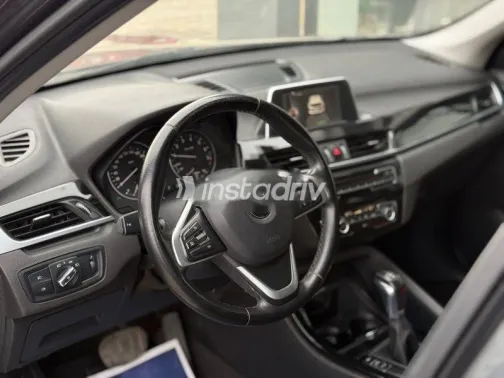 بي ام دبليو X1 2017 رمادي مستعملة للبيع - 5