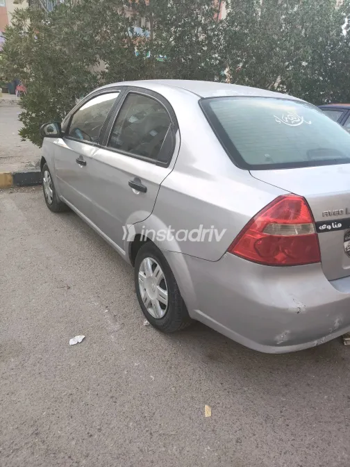 شيفروليه افيو 2009 أبيض مستعملة للبيع - 5