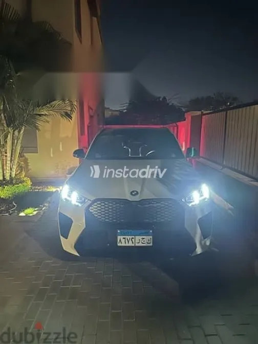 بي ام دبليو اى اكس 2 2025 أبيض جديدة للبيع - 2