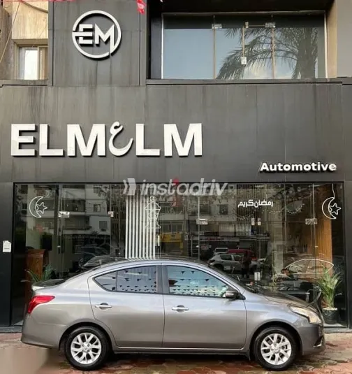 نيسان صنى 2025 رمادي مستعملة للبيع - 4