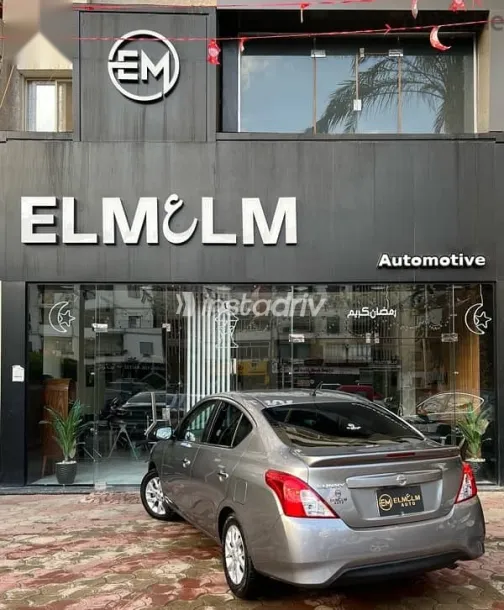 نيسان صنى 2025 رمادي مستعملة للبيع - 9