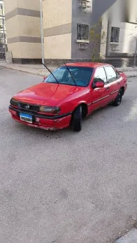 اوبل فيكترا 1995 أحمر مستعملة للبيع