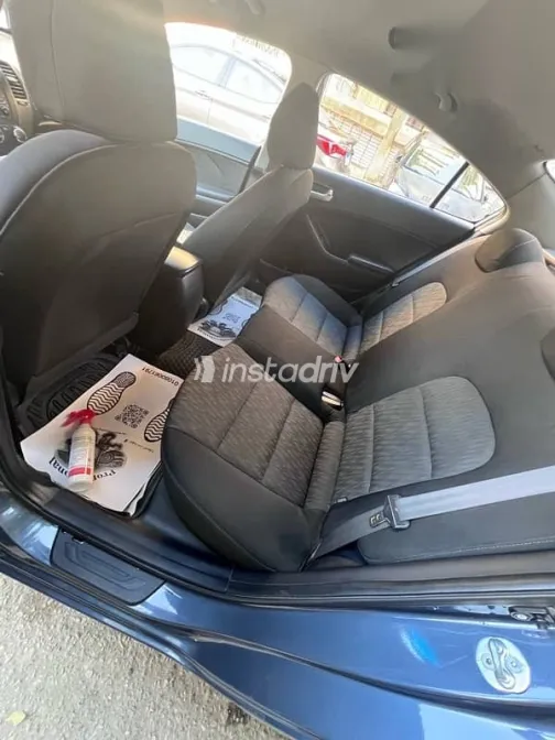 كيا سيراتو 2014 أزرق غامق مستعملة للبيع - 7