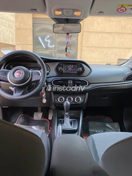 فيات تيبو 2022 أحمر مستعملة للبيع - 6