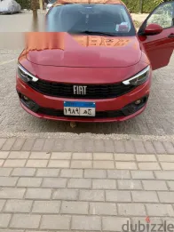 فيات تيبو 2022 أحمر مستعملة للبيع